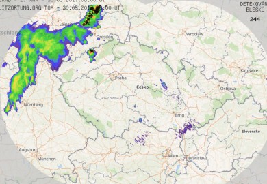 Radar of precipitation + lightnings CZ