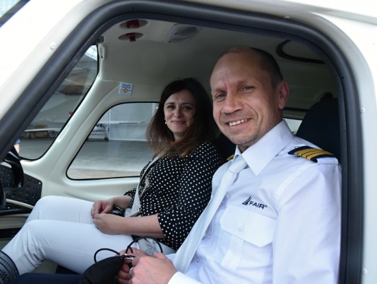 Středočeská hejtmanka přivítala na letišti v Benešově studenty prestižní pilotní školy